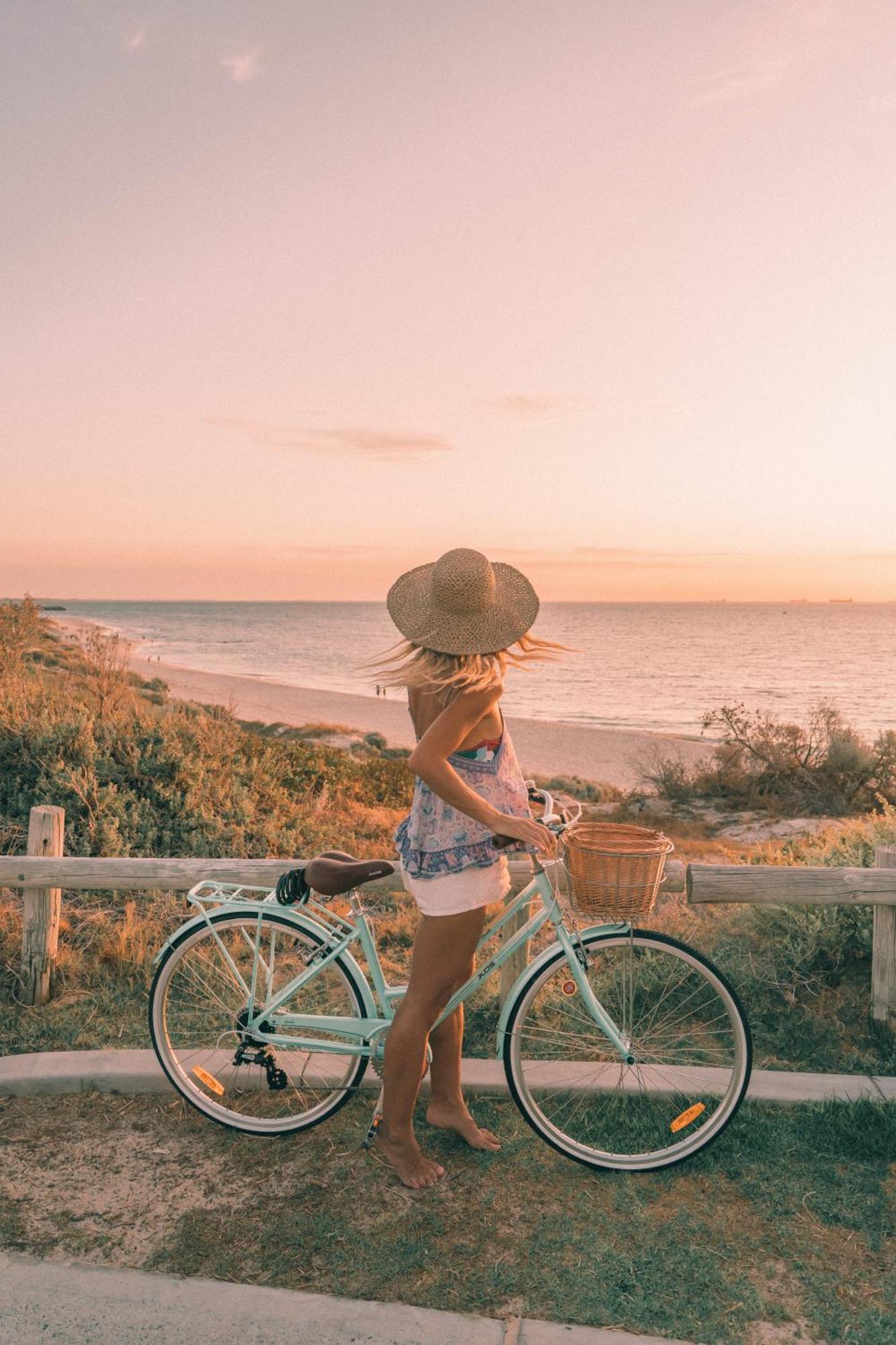 Cottesloe Beach Hotel Perth Eksteriør bilde