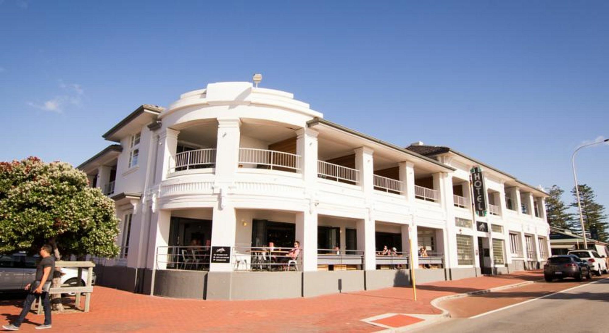 Cottesloe Beach Hotel Perth Eksteriør bilde